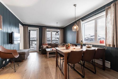 Ski in-Ski out and True Mountain Charm