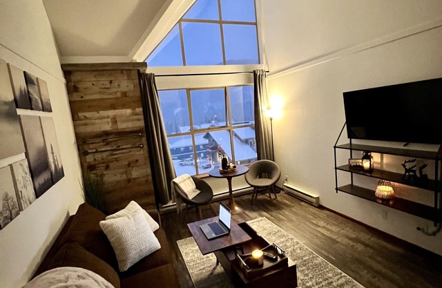 Ski-In Ski-Out Loft at the base of Apex Mountain in the heart of the Village.