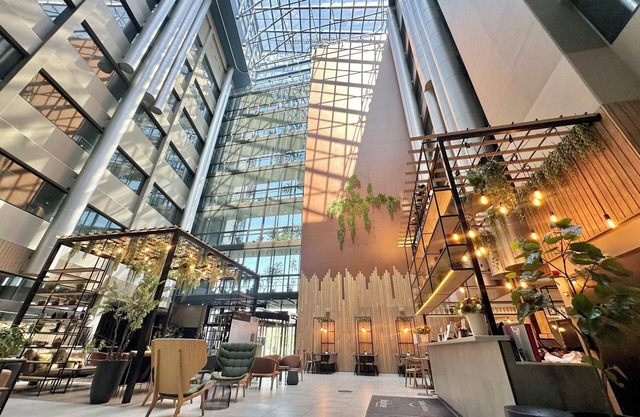 Skyline Airport Hotel