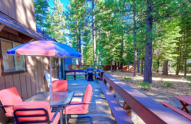 Skyline Divine by Lake Tahoe Accommodations