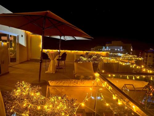 SkyLounge Suites