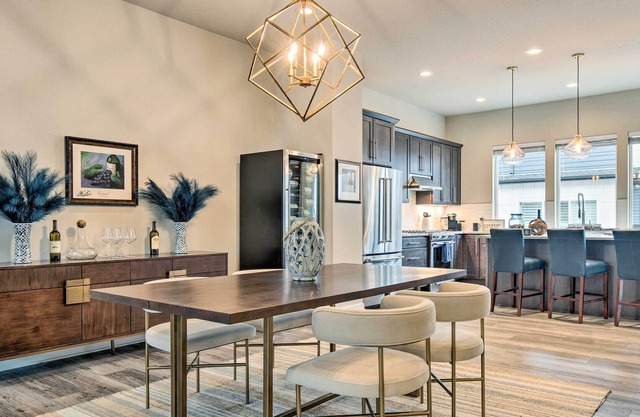 Sleek & Modern Townhome: Steps to Light Rail!
