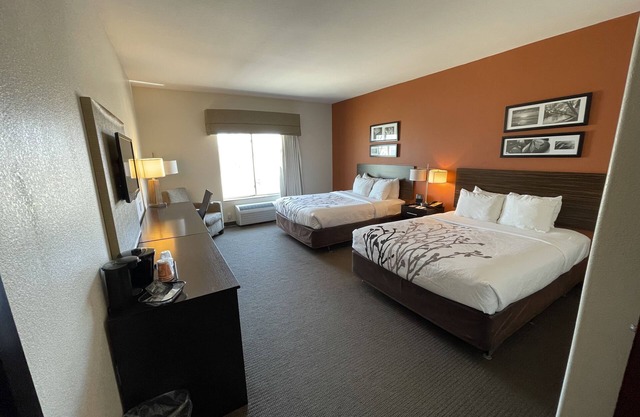 Sleep Inn & Suites Hennessey