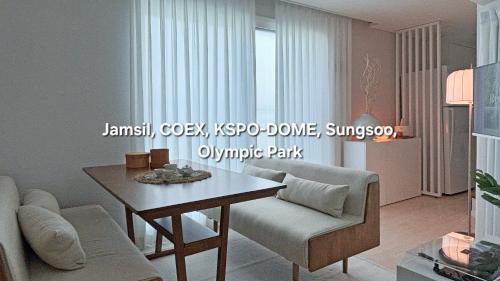 slowstay- 롯데월드,KSPO,강남,잠실,성수,명동, 엘리베이터,6ppl