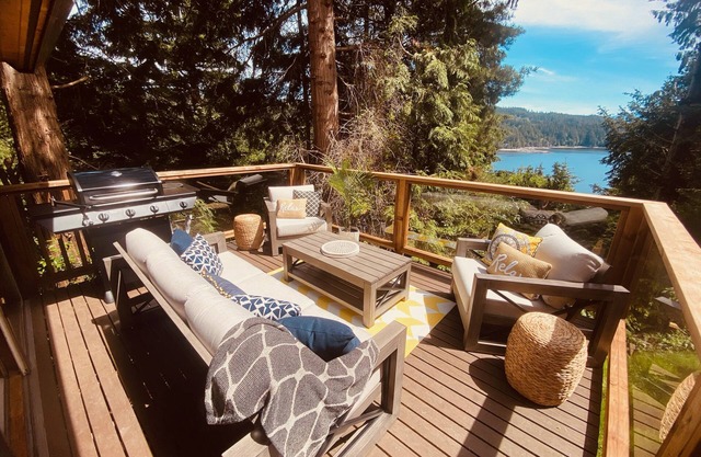 #Slowtravel~wood-fired hot tub, cold plunge, forest-bathing, earthing, beach