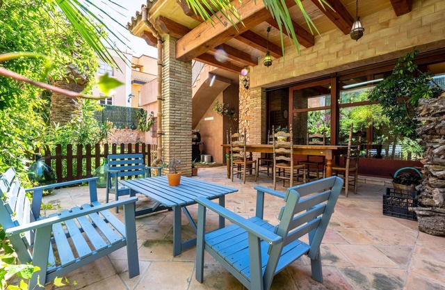 Small exclusive palace in rural spot