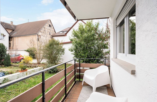 Small first floor apartment with balcony