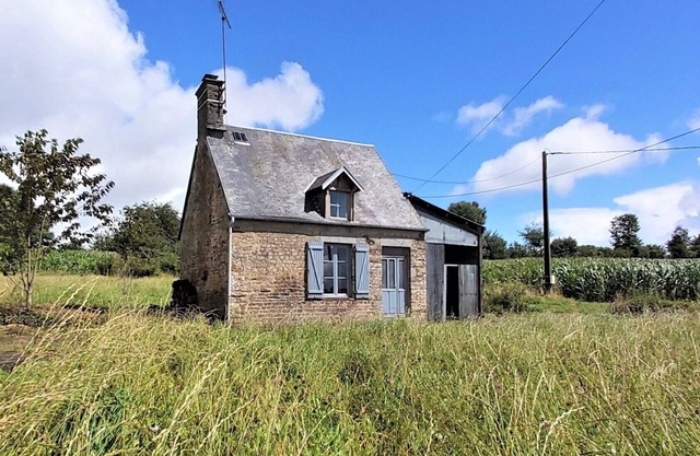 Small, quiet country house, 100% nature, no neighbors or noise