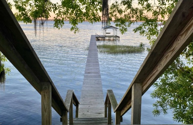 Smooth Sailing on Beautiful Lake Waccamaw in NC.n