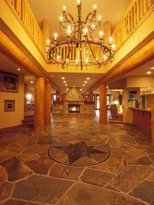 Snow Creek Lodge by Fernie Lodging Co