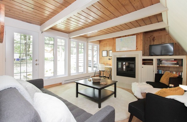 Snug Chalet + Nature + Family & Pet Friendly + Workspace + WiFi
