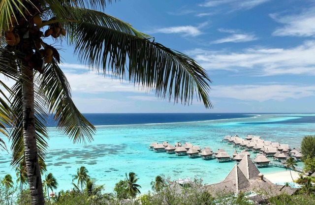 Sofitel Kia Ora Moorea Beach Resort