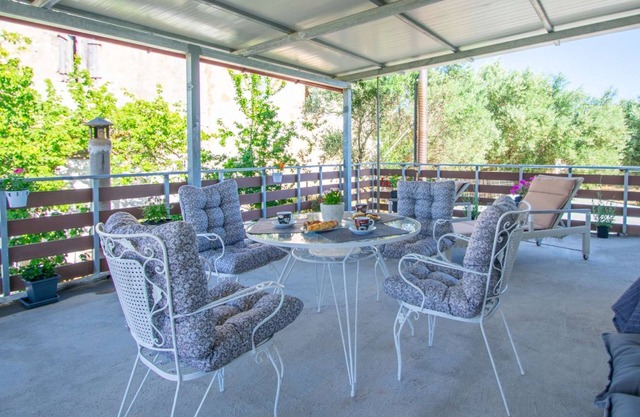 Sohoro Forest Hill Apartment