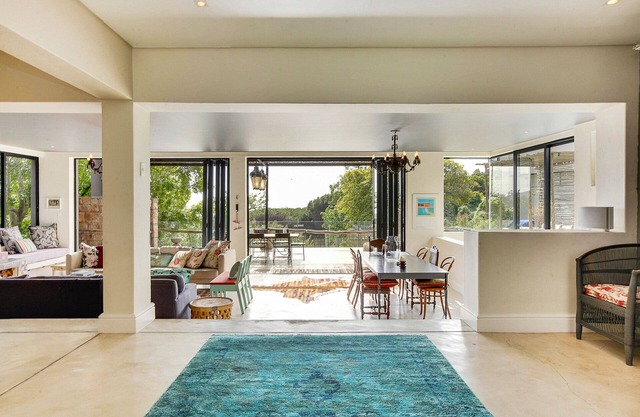 Solar-Powered Table Mountain Retreat, Kid-Friendly Space with Lush Garden & Pool