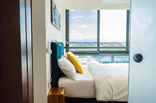 SOLEA 1 bedroom apartment - Central, comfortable, cozy, balcony, pool, gym