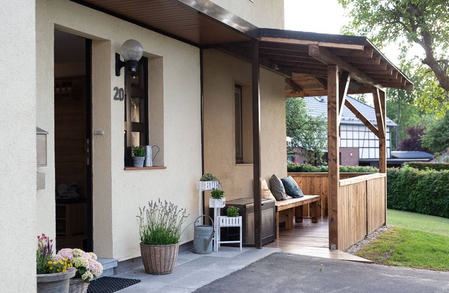 "Sommerhaus" vacation home with sauna, pellet stove, e-charging station, e-bikes and garden