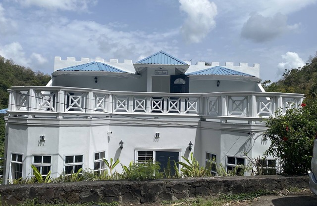 Sonia's Paradise, 3-bedroom Villa in Castries