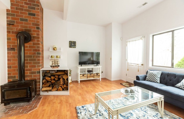Sound View Living - Guest House - 2 Bedrooms