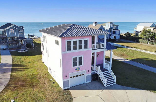 Soundfront, Sound Views, Private Dock, Rec Room, COL21, Warrens Sound Retreat