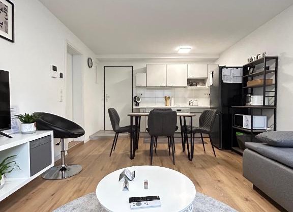 Souterrainwohnung - Remseck am Neckar
