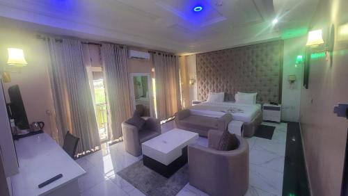 SOUTHERN ATLANTIC HOTEL AND APARTMENTs