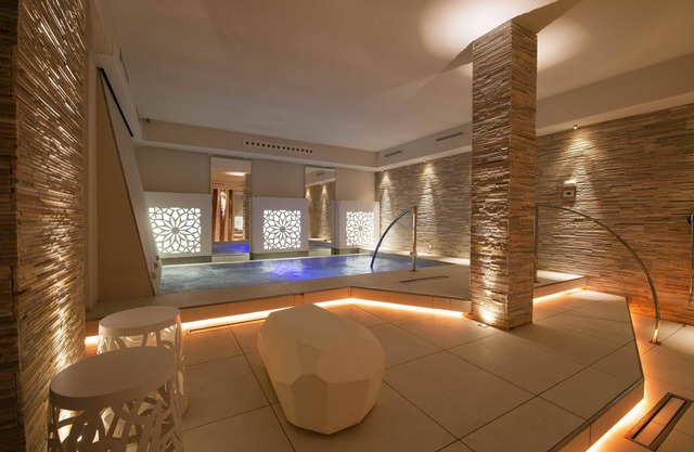 Spa Hotel Parigi 2