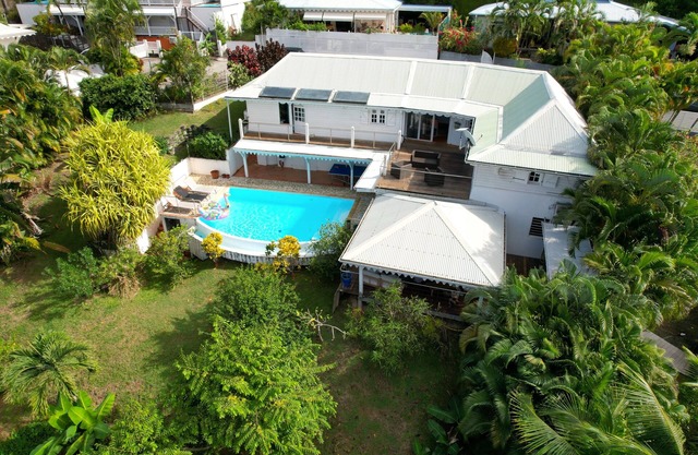 Spacieuse Villa Antillaise vue mer Caraibes/Piscine/VIP/Luxe/Tee' Punch