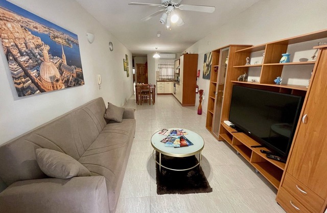 Spacious 3 bedroom apartment within walking distance from Bugibba seafront