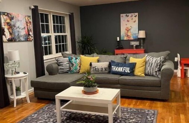 Spacious 3 Bedroom Apt Rental Near EWR Airport & NYC