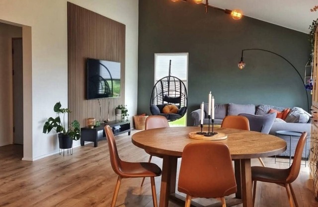 Spacious 4-bedroom house. Home away from home, perfect for families.