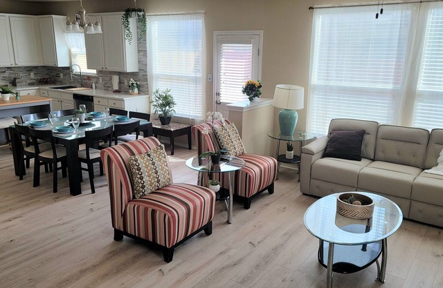 Spacious 4 bedroom central to everything San Antonio has to offer