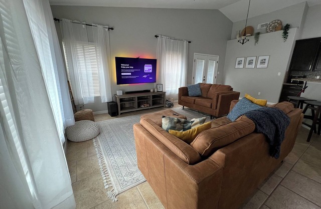 Spacious 4-bedroom house in charming Carlsbad with WiFi and AC