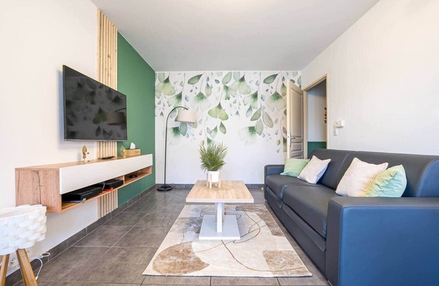Spacious - 4 pers' - Balcony - 2 beds - Parking