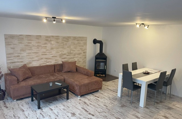 Spacious 80 m² vacation apartment with terrace for 4 people