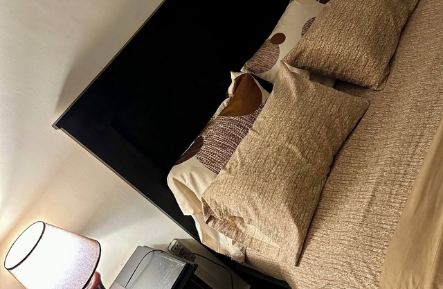 Spacious and comfortable room in the very center of the city