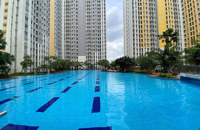 Spacious And Homey 3Br At Springlake Summarecon Bekasi Apartment