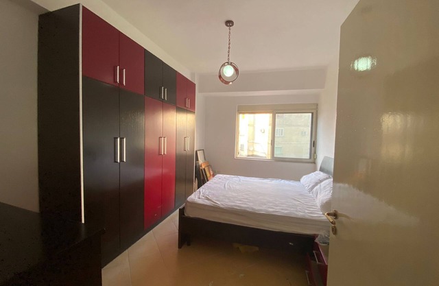 Spacious Central Apartment, very close to all the local attractions and beach.