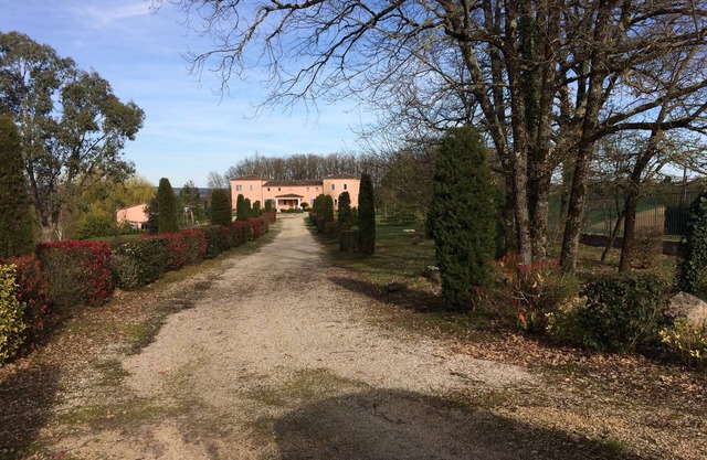 Spacious country villa on a park with swimming pool