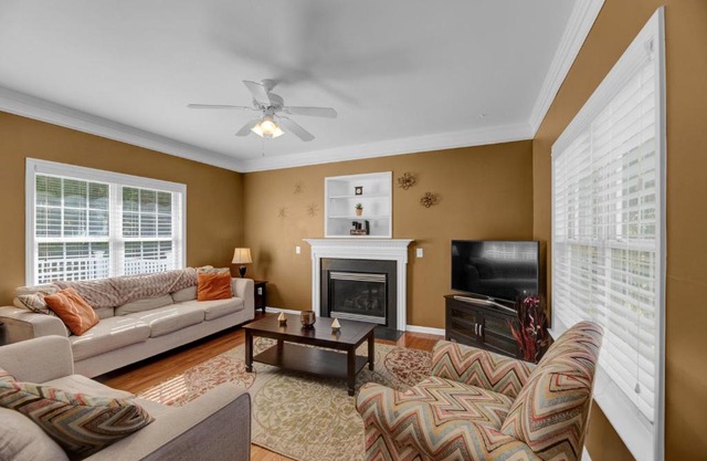 Spacious Family Home with Private Backyard, Grill, and Garage! Free high-speed Internet! Minutes from HPU and Furniture Market!