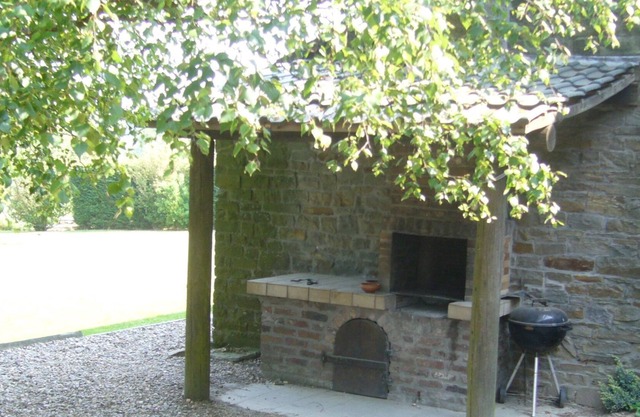 Spacious Farmhouse in Anthisnes with Sauna
