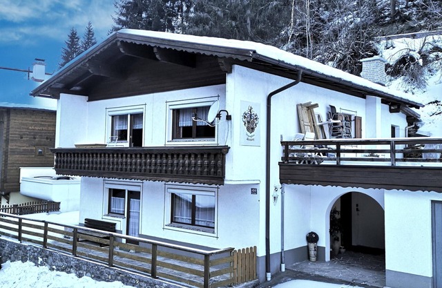 Spacious holiday home near the ski lift in Kappl