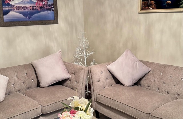 Spacious House in Winnipegn5 bads 3 rooms 10 guests