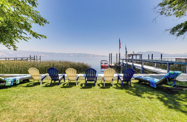 Spacious Lakeport House on Clear Lake w/Dock