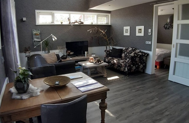 Spacious Lodge with open views at 1 km from the southern beach of Walcheren