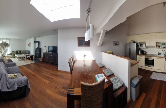 Spacious, modern top-floor apartment on the outskirts of the city
