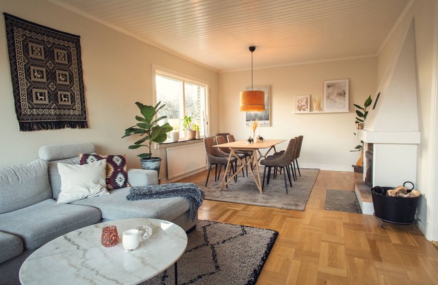 Spacious house close to the sea for the extended family