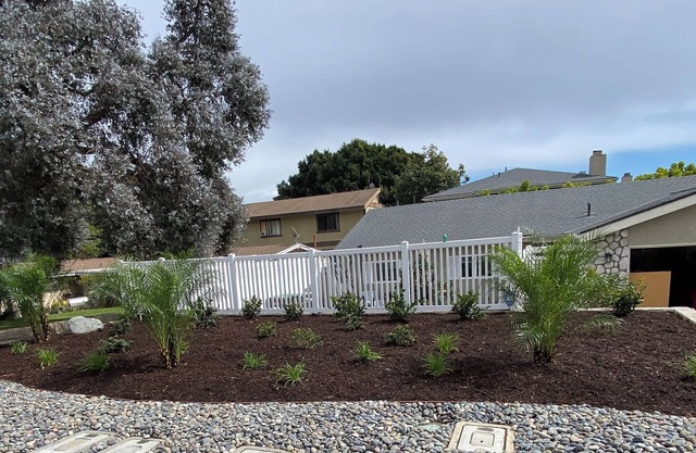 Spacious, secure, quiet. Sleeps 4. Private yards, off-street parking. Pets ok.