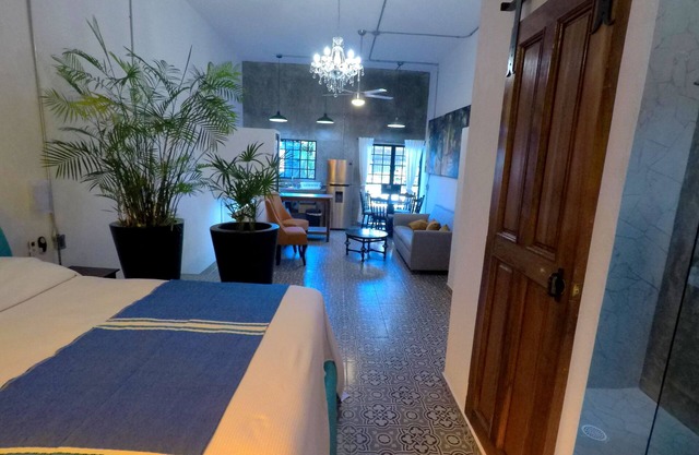 Spacious studio- Casa Tres Lunas # 2