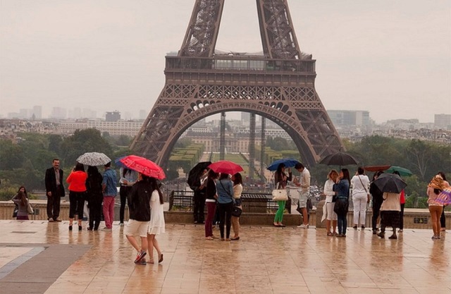 SPACIOUS STUNNING SEINE RIVER VIEW/BALCONIES/CHAILLOT EIFFEL TOWER LOUVRE AC