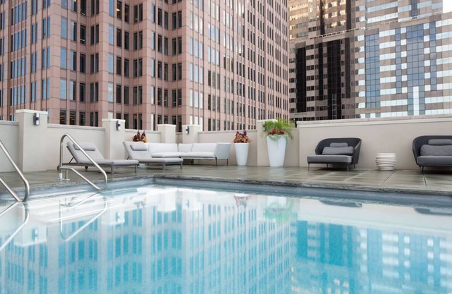 Spacious Suite with Kitchen | City Views | Rooftop Pool | Pet-Friendly